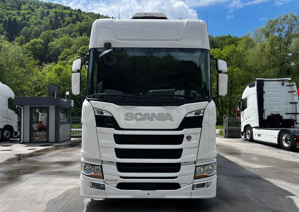 Scania R410 // 2018 Rok 6x2 // Retarder // Automat // Led // Navi // 77 // - Tovornjak s ponjavo: slika 2 Scania R410 // 2018 Rok 6x2 // Retarder // Automat // Led // Navi // 77 // - Tovornjak s ponjavo: slika 2