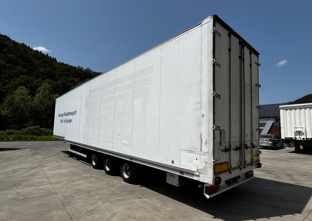 Talson Chłodnia Air Cargo // Carrier Maxima // 2006 Rok // Rolki // Przesyłki lotnicze // - Polprikolica hladilnik: slika 4 Talson Chłodnia Air Cargo // Carrier Maxima // 2006 Rok // Rolki // Przesyłki lotnicze // - Polprikolica hladilnik: slika 4