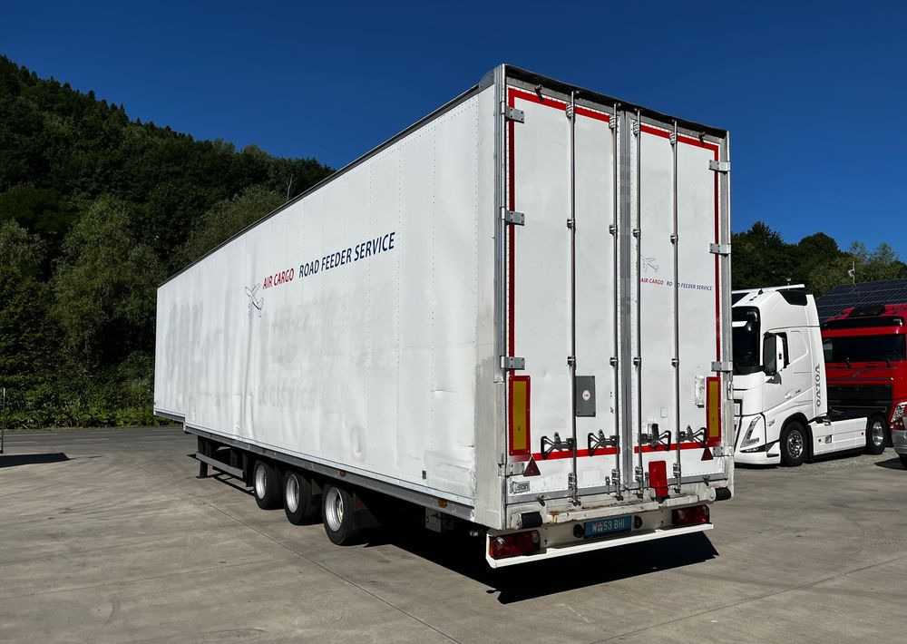 Talson Naczepa Izoterma Pojemnościowa // 3.03cm // Rolki // 105m3 // - Polprikolica hladilnik: slika 3 Talson Naczepa Izoterma Pojemnościowa // 3.03cm // Rolki // 105m3 // - Polprikolica hladilnik: slika 3