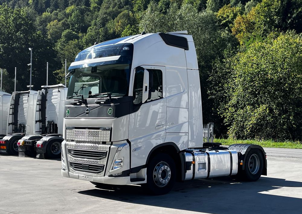 Volvo FH 500 // Zamiana na starszy // EURO 6 // Standard // 2024 Rok // Parkclima // Globe XL // Skóry // Joystick // - Vlačilec: slika 1 Volvo FH 500 // Zamiana na starszy // EURO 6 // Standard // 2024 Rok // Parkclima // Globe XL // Skóry // Joystick // - Vlačilec: slika 1