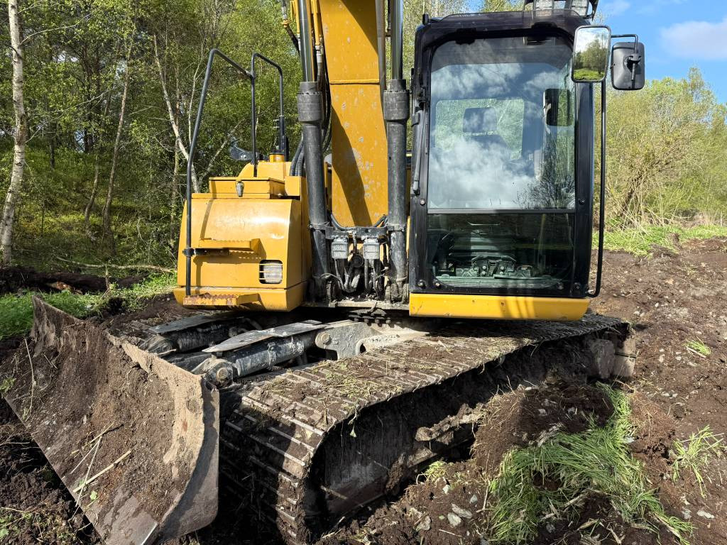 Bager goseničar CAT 311 F LRR: slika 7