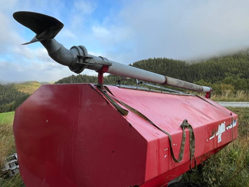 Cisterna za gnojevko GB 4.8 Guffen Fertilizer Spreader: slika 16