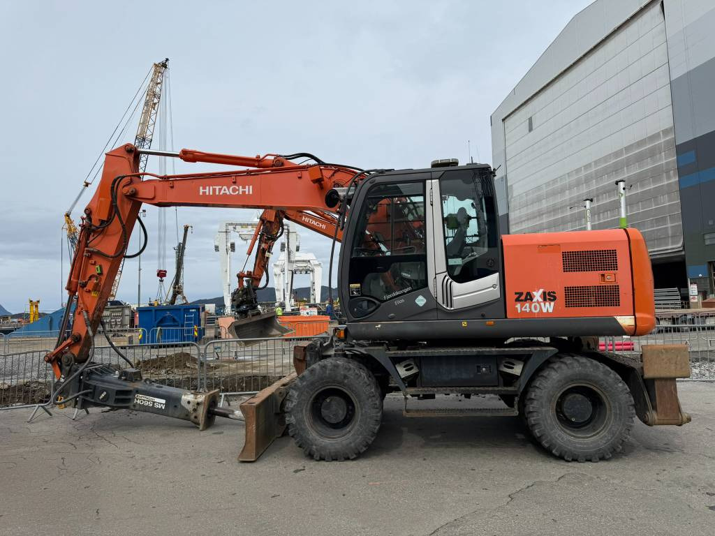 Hitachi ZX 140 W-3 - Bager na kolesih: slika 4 Hitachi ZX 140 W-3 - Bager na kolesih: slika 4
