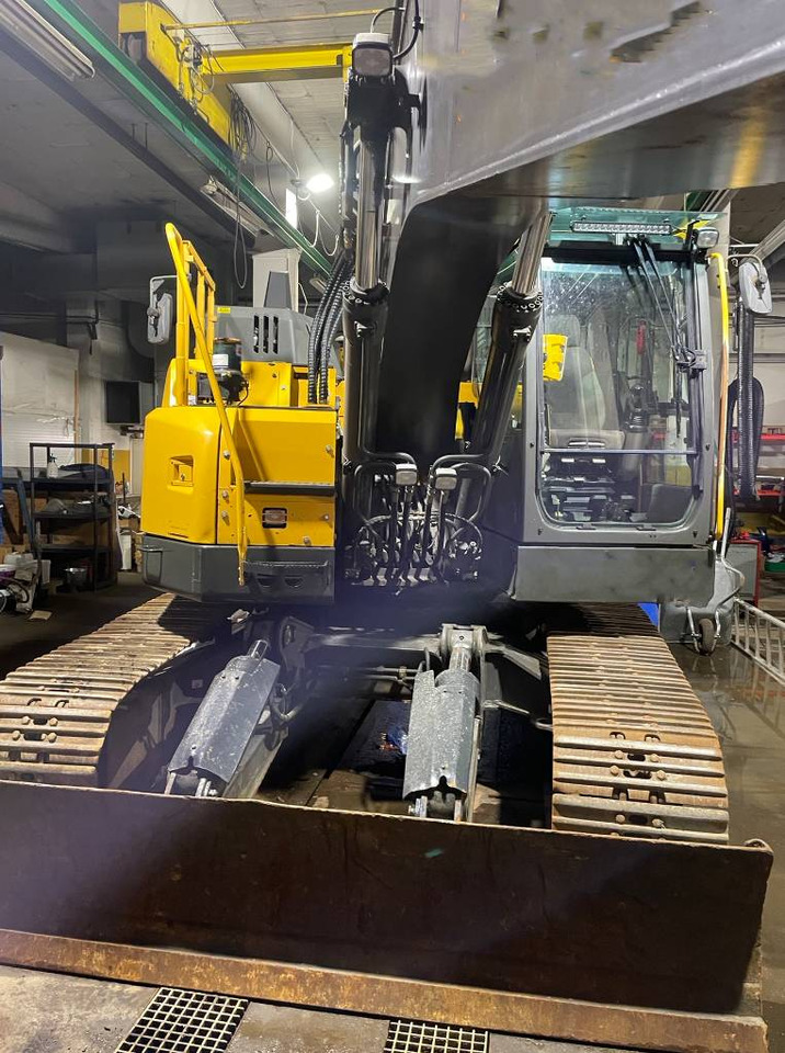 Volvo ECR 235 E - Bager goseničar: slika 4 Volvo ECR 235 E - Bager goseničar: slika 4
