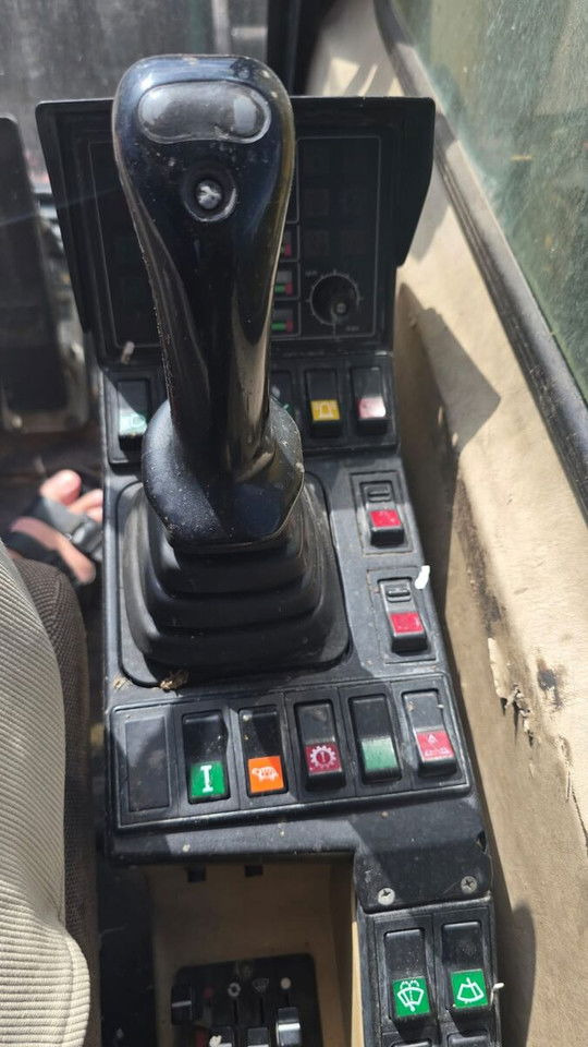 Caterpillar M312 Koparka PrzeŁAdunkowa Czerpak Świeżo Sprowadz ona - Bager na kolesih: slika 5 Caterpillar M312 Koparka PrzeŁAdunkowa Czerpak Świeżo Sprowadz ona - Bager na kolesih: slika 5