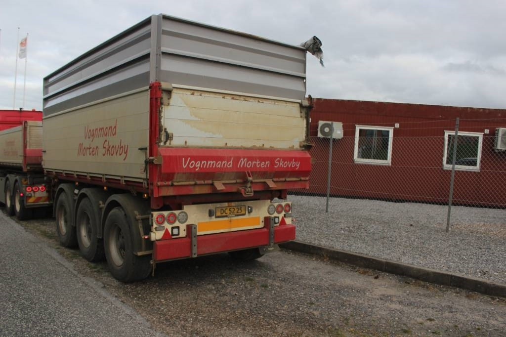 HK Tipper 3 akslet 3-vejs tipkærre - Kiper prikolica: slika 2 HK Tipper 3 akslet 3-vejs tipkærre - Kiper prikolica: slika 2