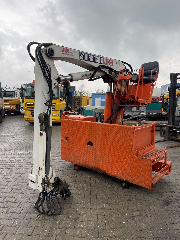 Hiab 130R roller - Paletno dvigalo: slika 1 Hiab 130R roller - Paletno dvigalo: slika 1