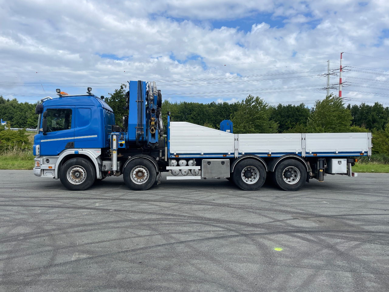 Scania P124-400 124 with hiab 550 crane with jib, excellent condition - Tovornjak z dvigalom: slika 5 Scania P124-400 124 with hiab 550 crane with jib, excellent condition - Tovornjak z dvigalom: slika 5