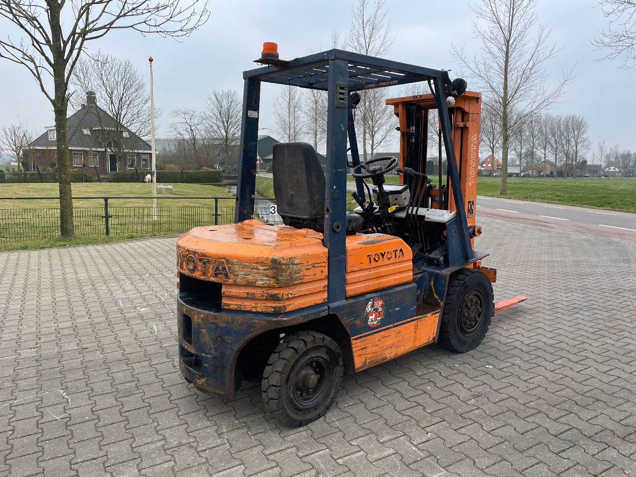Toyota 2.5ton diesel triplo heftruck forklift - Viličar: slika 3 Toyota 2.5ton diesel triplo heftruck forklift - Viličar: slika 3