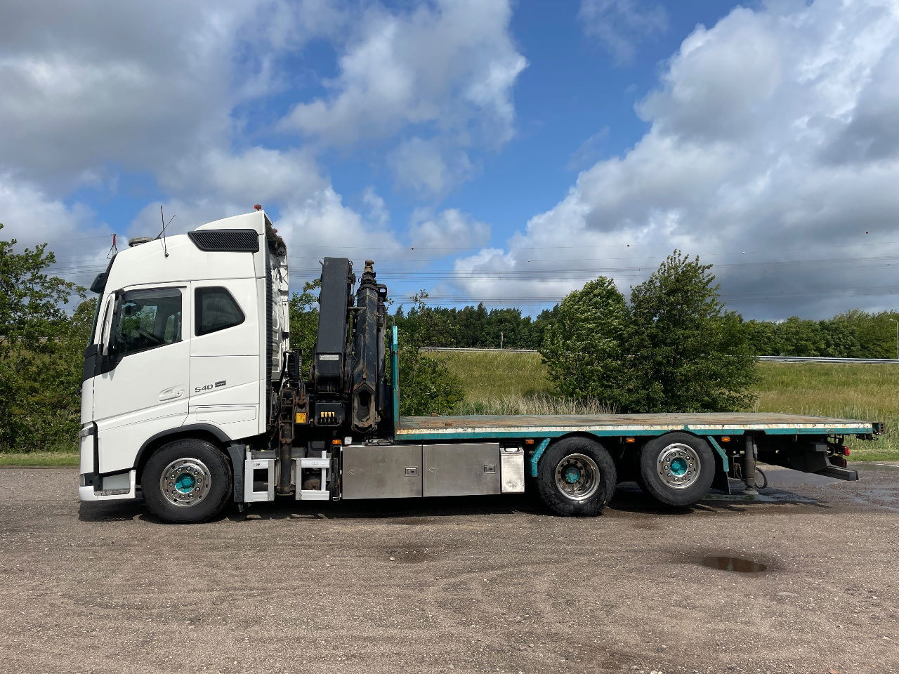 Volvo FH 13.540 FH 540 with hiab 477 e6 with remote - Tovornjak z dvigalom: slika 3 Volvo FH 13.540 FH 540 with hiab 477 e6 with remote - Tovornjak z dvigalom: slika 3