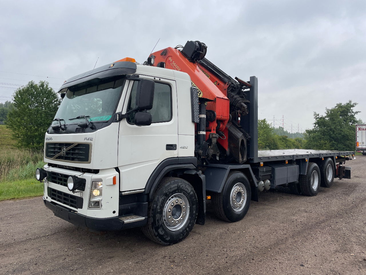 Volvo FM 12.420 with palfinger PK56002 with jib and winch, excellent condition - Tovornjak z dvigalom: slika 3 Volvo FM 12.420 with palfinger PK56002 with jib and winch, excellent condition - Tovornjak z dvigalom: slika 3