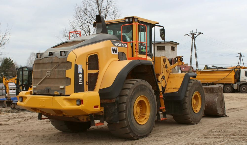 Volvo F150H - Kolesni nakladalec: slika 4 Volvo F150H - Kolesni nakladalec: slika 4