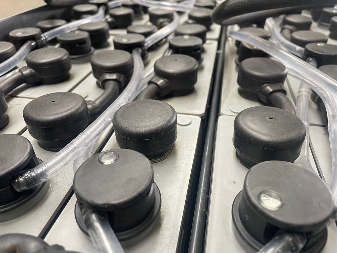 80 Volt I 3 EPzS 240 - Akumulator za Oprema za rokovanje z materiali: slika 3 80 Volt I 3 EPzS 240 - Akumulator za Oprema za rokovanje z materiali: slika 3