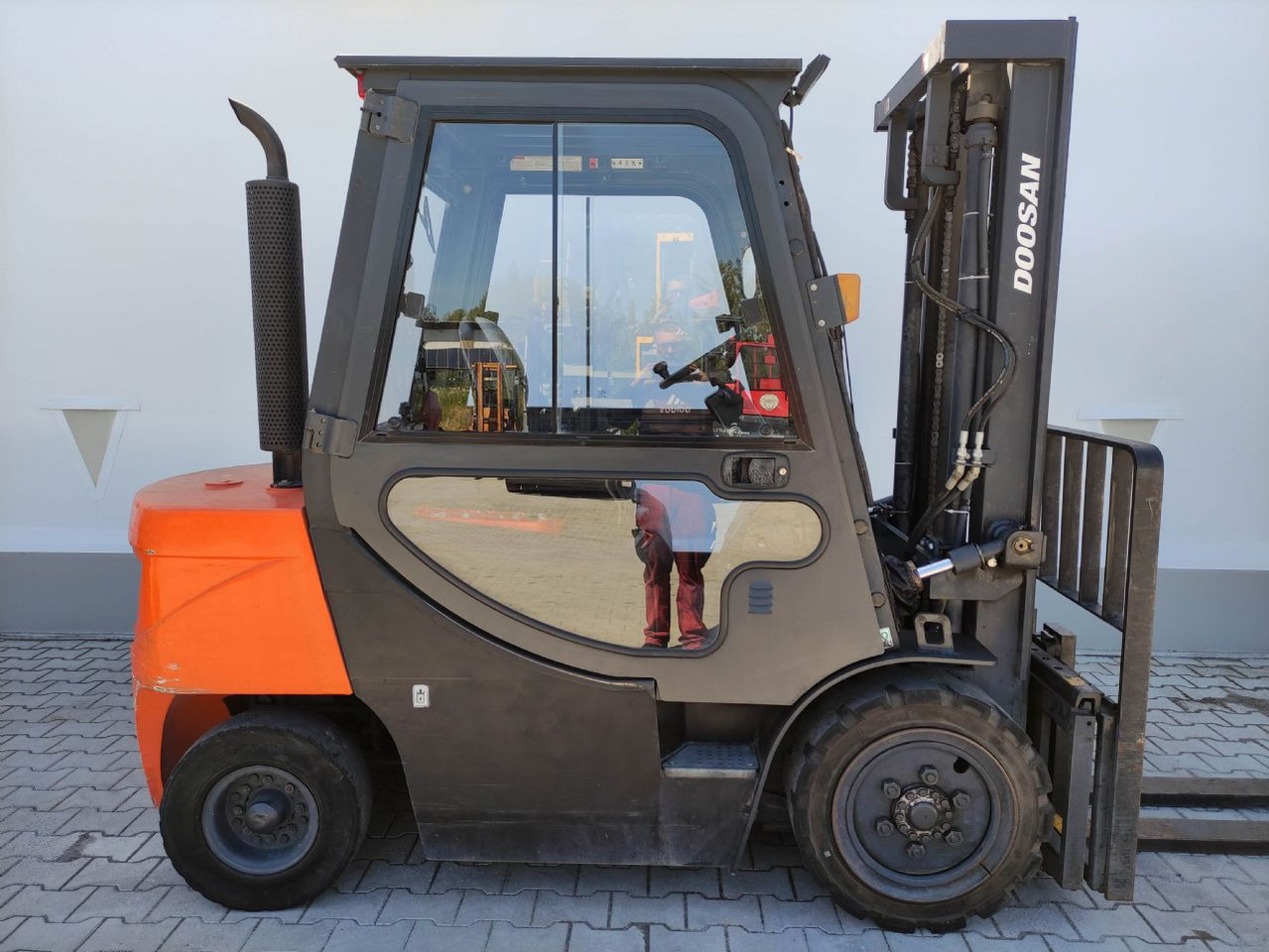 Doosan D30 GP - Diesel viličar: slika 2 Doosan D30 GP - Diesel viličar: slika 2