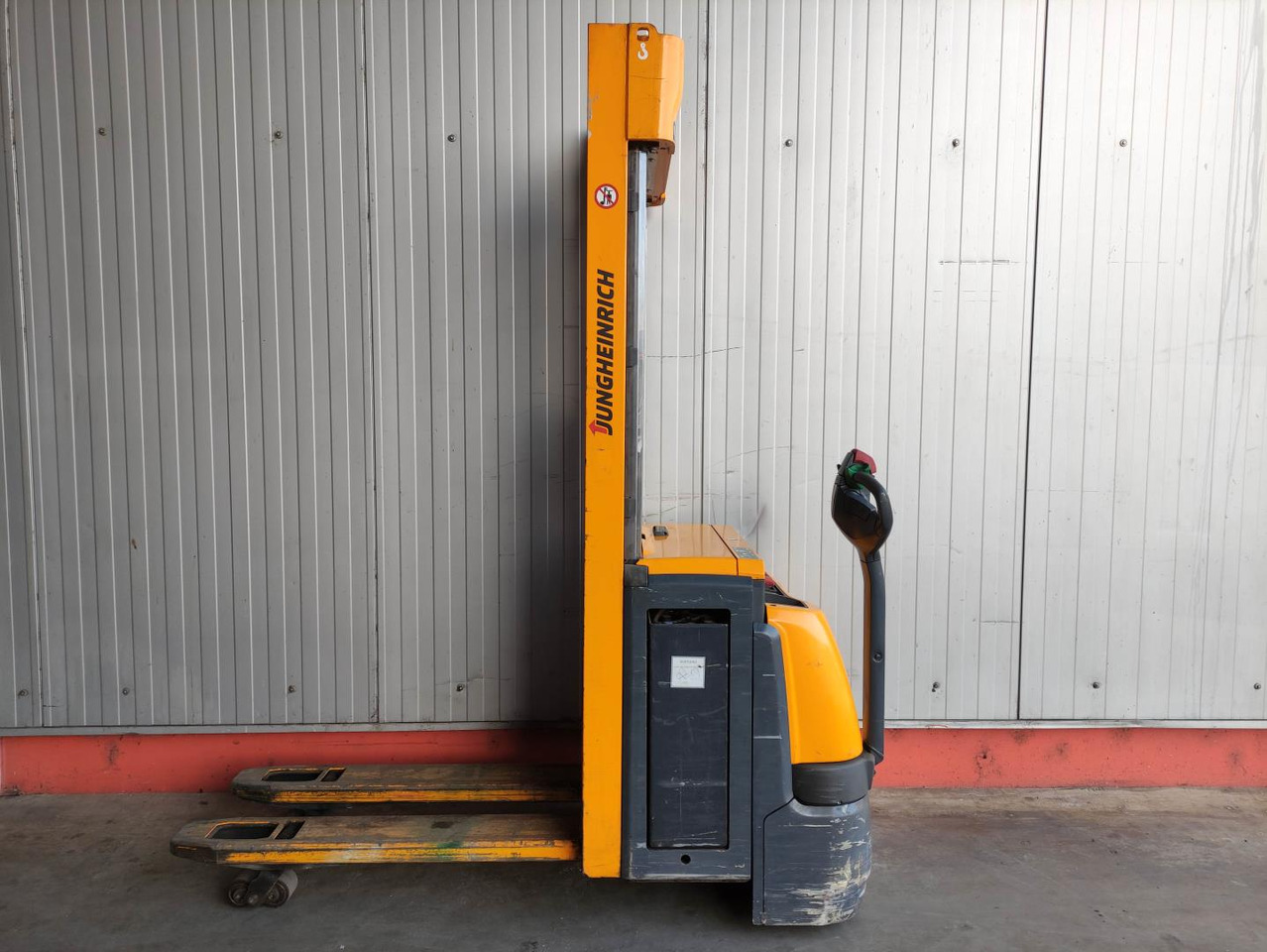 Jungheinrich EJC 212 Z - Stroj za zlaganje: slika 1 Jungheinrich EJC 212 Z - Stroj za zlaganje: slika 1