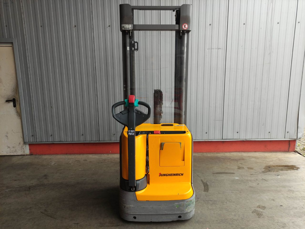 Jungheinrich EJC 214 - Stroj za zlaganje: slika 4 Jungheinrich EJC 214 - Stroj za zlaganje: slika 4