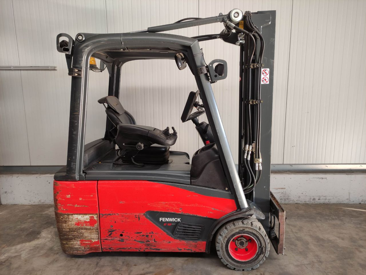 Linde E18L-02-386 - Električni viličar: slika 2 Linde E18L-02-386 - Električni viličar: slika 2