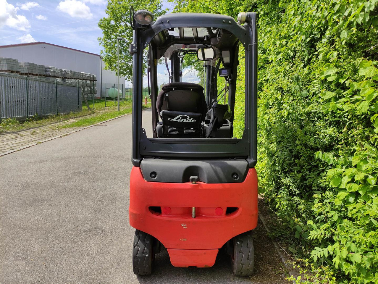 Linde E20-PH-02 - Električni viličar: slika 4 Linde E20-PH-02 - Električni viličar: slika 4
