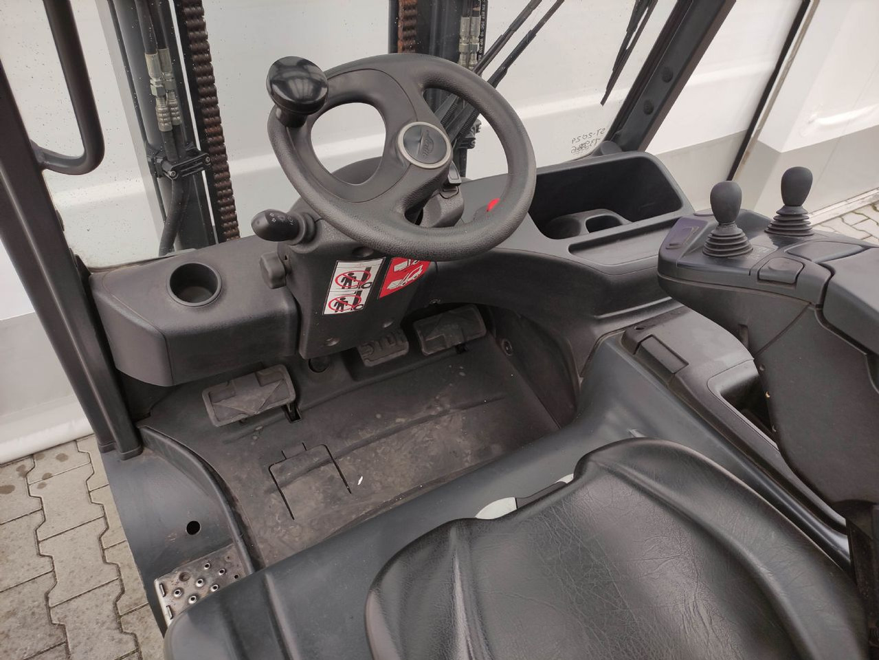 Linde E30-01-387 - Električni viličar: slika 5 Linde E30-01-387 - Električni viličar: slika 5