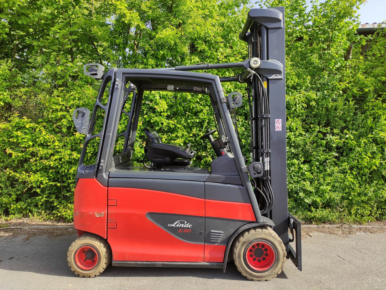 Linde E30HL-01/600-387 - Električni viličar: slika 2 Linde E30HL-01/600-387 - Električni viličar: slika 2