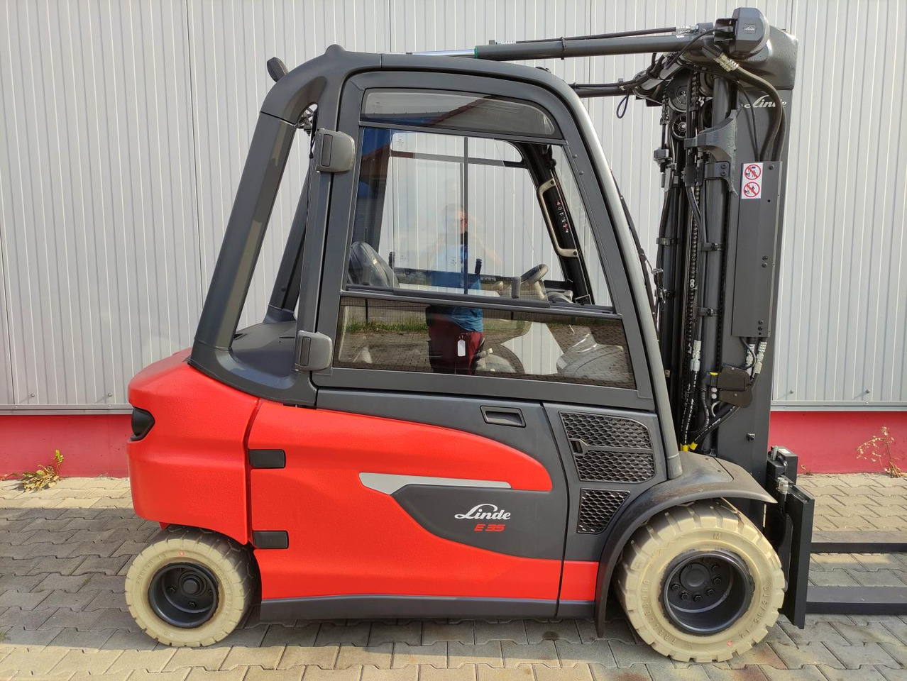 Linde E35L-01-1252 *inkl. Batterie NEU* - Električni viličar: slika 2 Linde E35L-01-1252 *inkl. Batterie NEU* - Električni viličar: slika 2