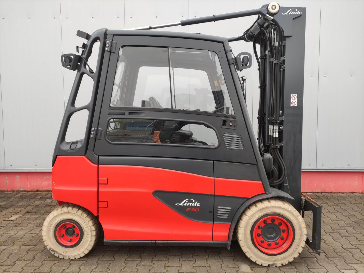 Linde E50HL-01-388 - Električni viličar: slika 2 Linde E50HL-01-388 - Električni viličar: slika 2