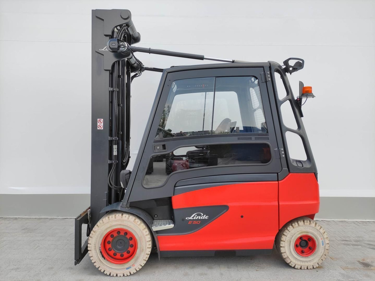 Linde E50HL-388 - Električni viličar: slika 1 Linde E50HL-388 - Električni viličar: slika 1