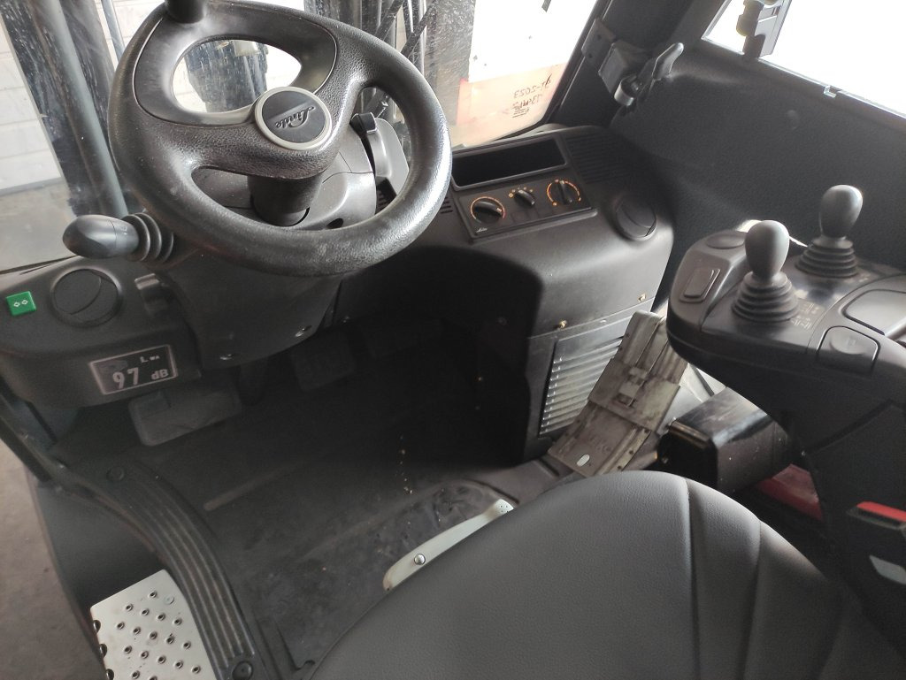 Linde H16D-01-391 *Komplett aufbereitet* - Diesel viličar: slika 5 Linde H16D-01-391 *Komplett aufbereitet* - Diesel viličar: slika 5