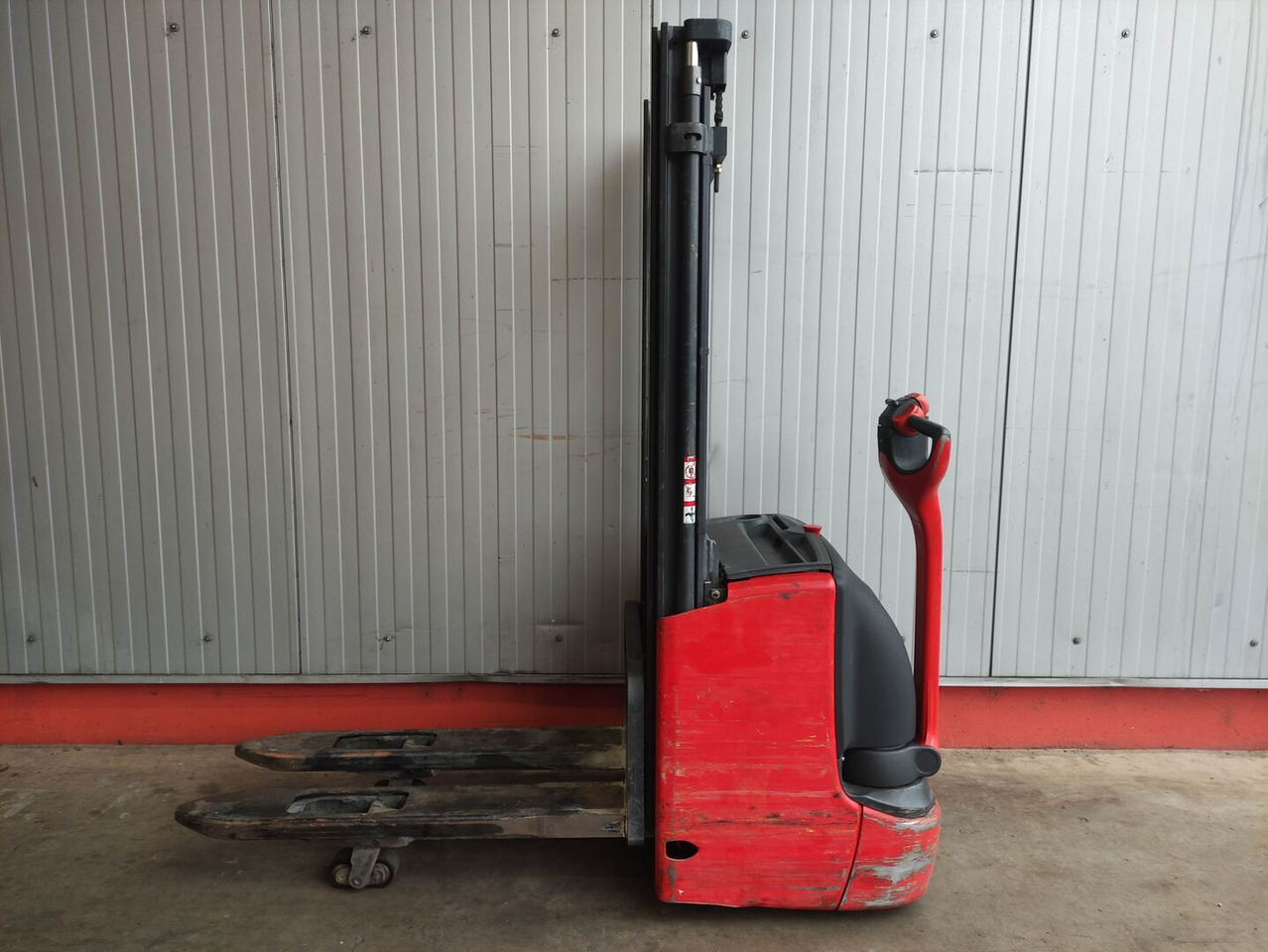 Linde L12 i - Stroj za zlaganje: slika 1 Linde L12 i - Stroj za zlaganje: slika 1