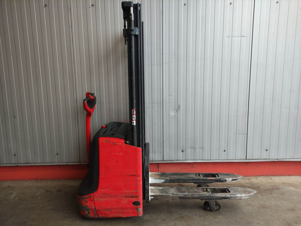 Linde L12 i - Stroj za zlaganje: slika 2 Linde L12 i - Stroj za zlaganje: slika 2