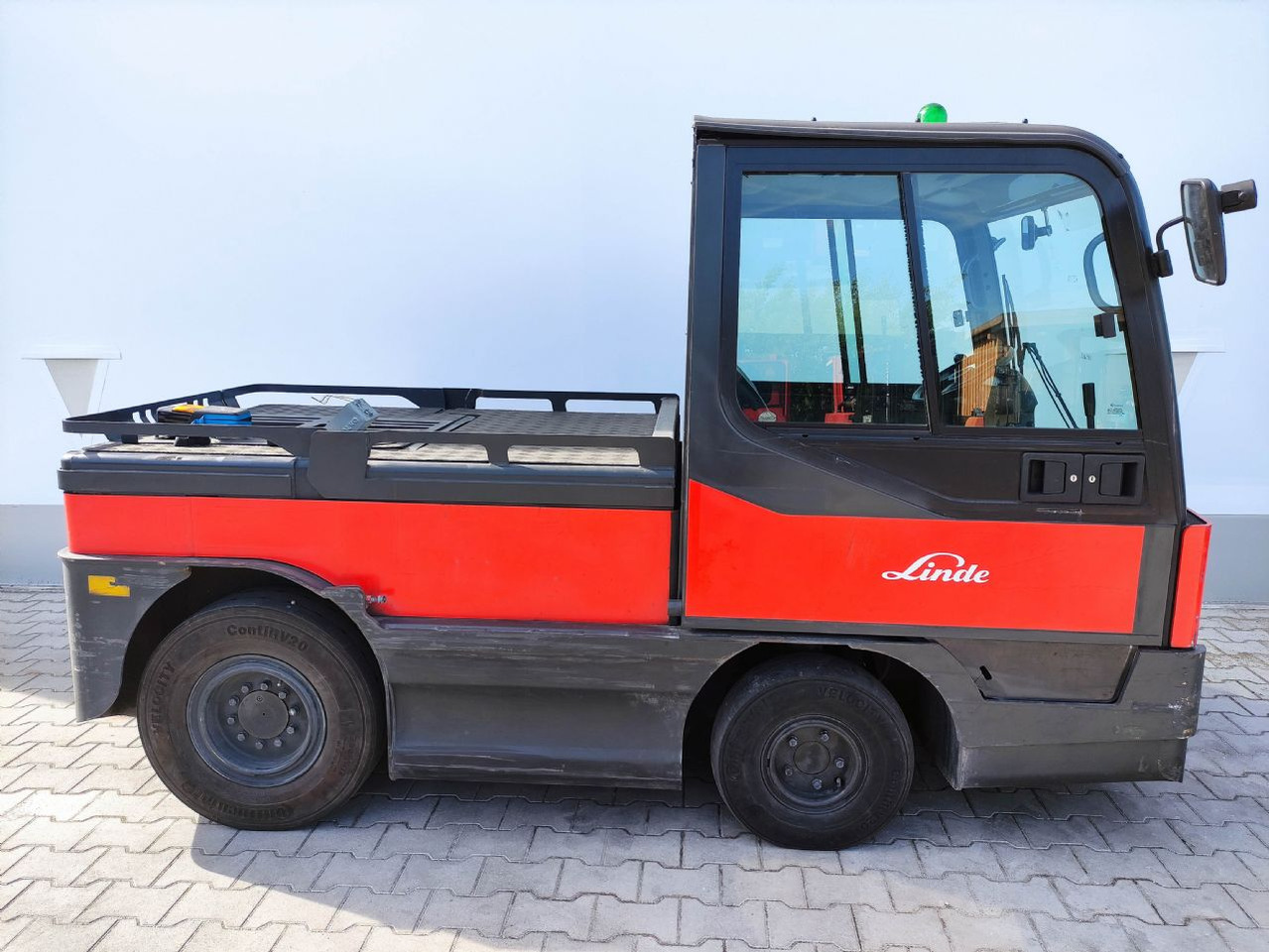 Linde P250 - Vlečni traktor: slika 2 Linde P250 - Vlečni traktor: slika 2