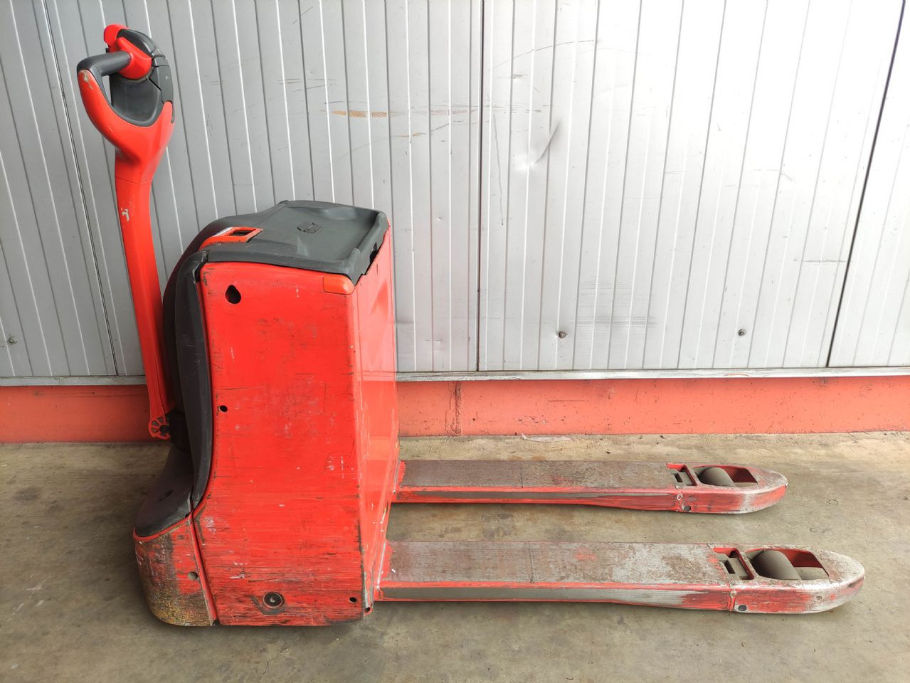 Linde T16-1152 - Paletni viličar: slika 2 Linde T16-1152 - Paletni viličar: slika 2