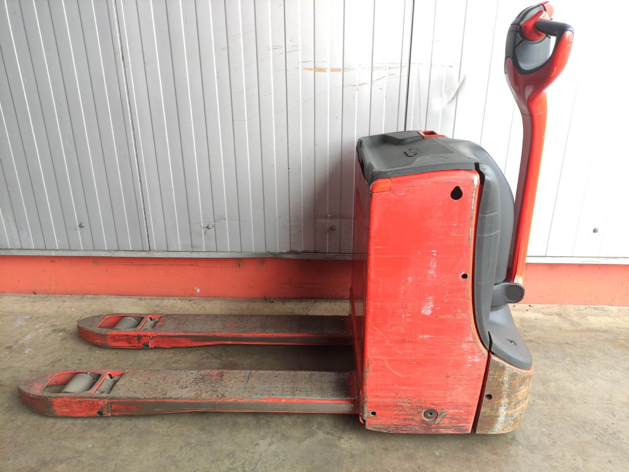 Linde T16-1152 - Paletni viličar: slika 1 Linde T16-1152 - Paletni viličar: slika 1