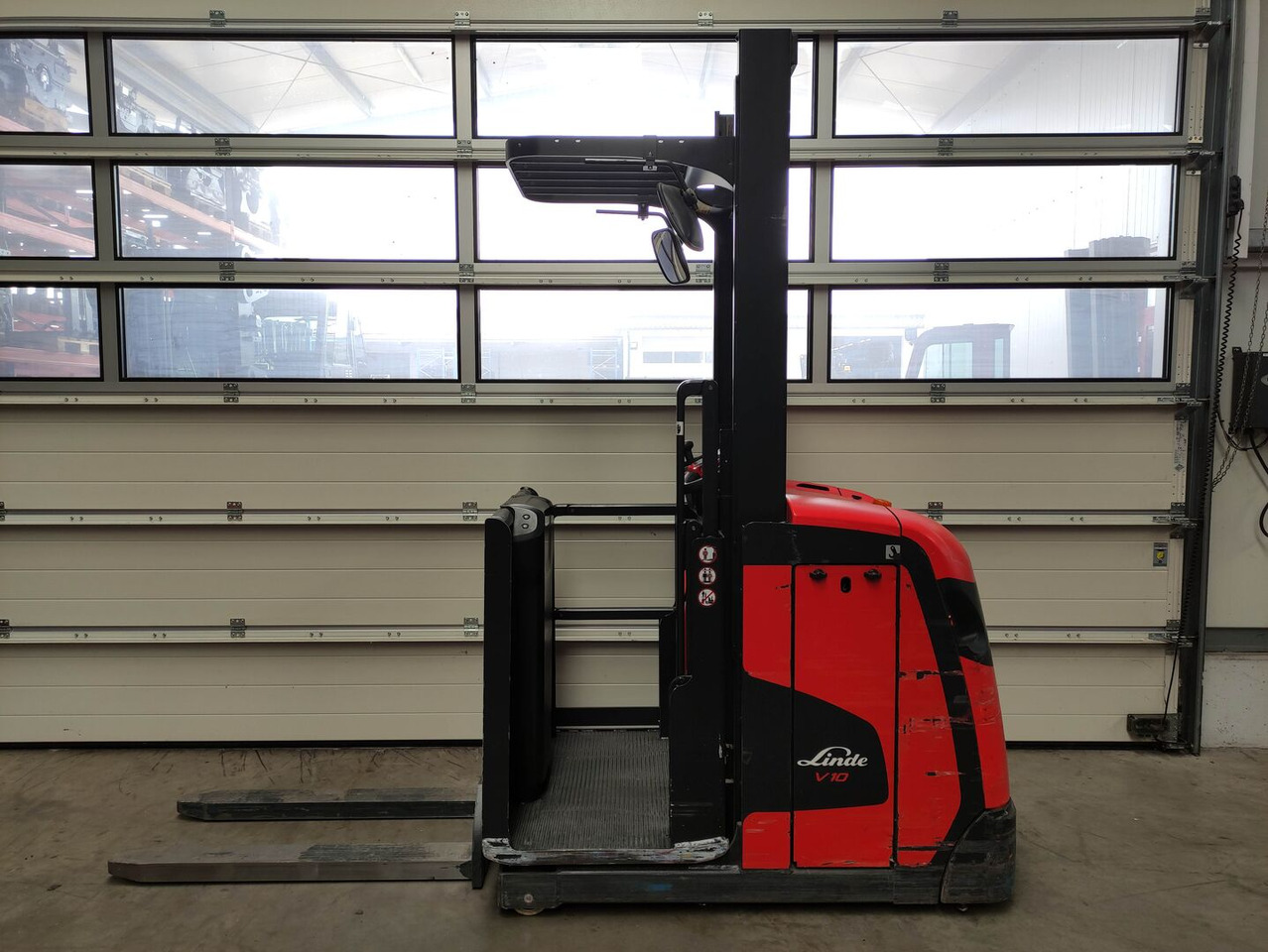 Linde V10-02 - Stroj za pripravo blaga: slika 1 Linde V10-02 - Stroj za pripravo blaga: slika 1