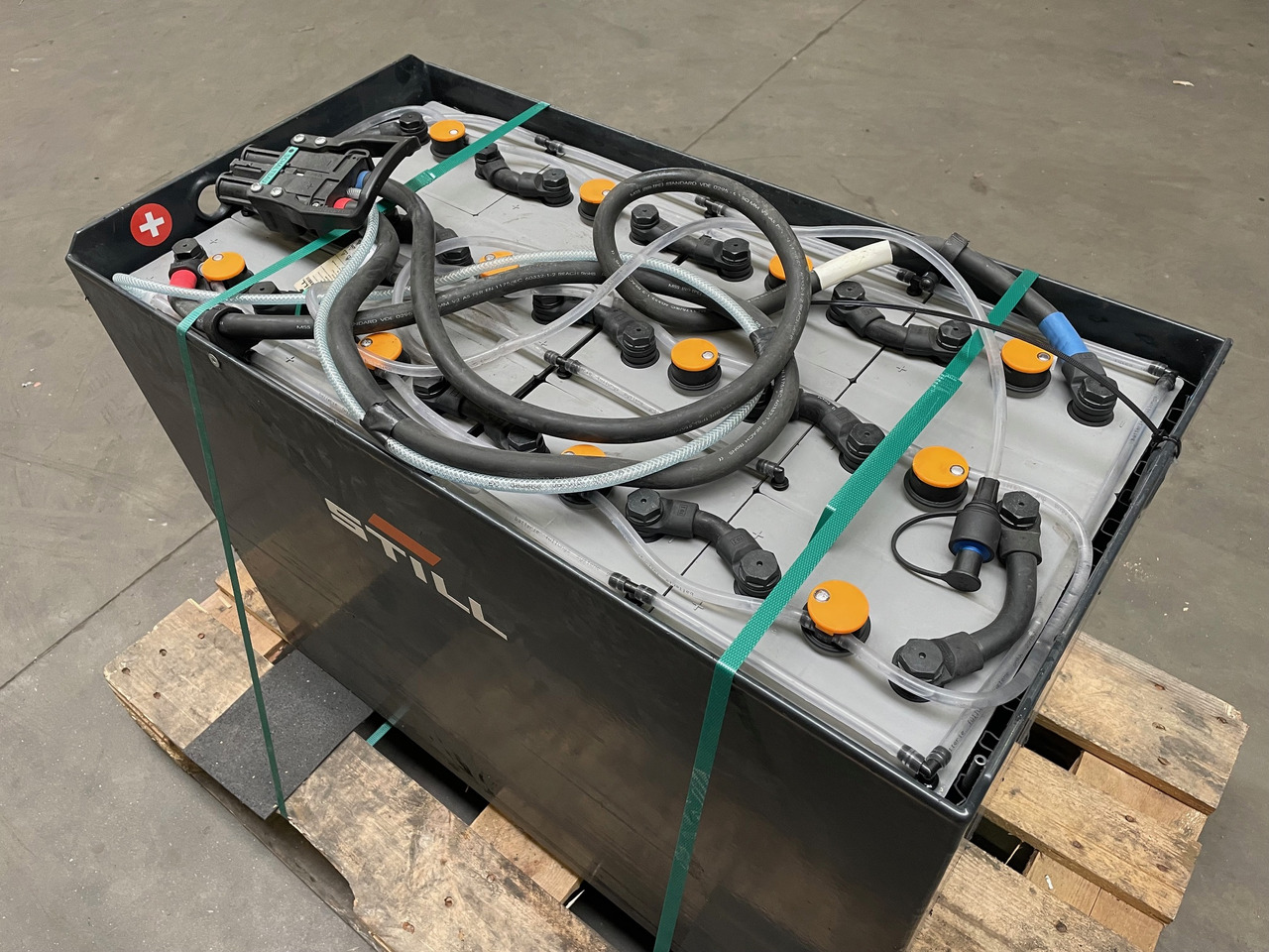 Sunlight 24V 7 PZS 875 - Akumulator za Oprema za rokovanje z materiali: slika 1 Sunlight 24V 7 PZS 875 - Akumulator za Oprema za rokovanje z materiali: slika 1