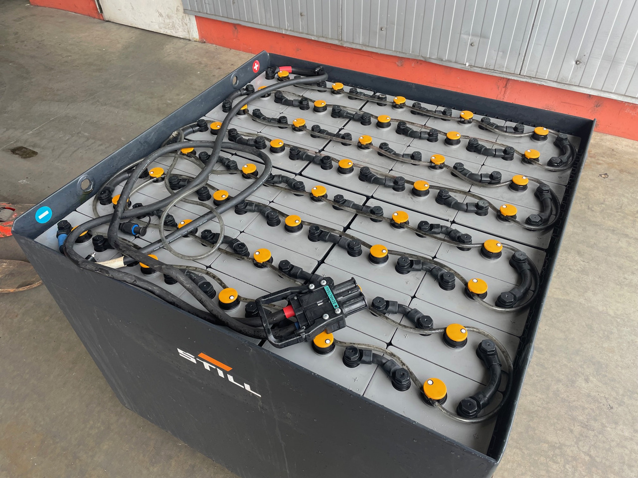 Sunlight 80V 6 PzS 930 - Akumulator za Oprema za rokovanje z materiali: slika 1 Sunlight 80V 6 PzS 930 - Akumulator za Oprema za rokovanje z materiali: slika 1