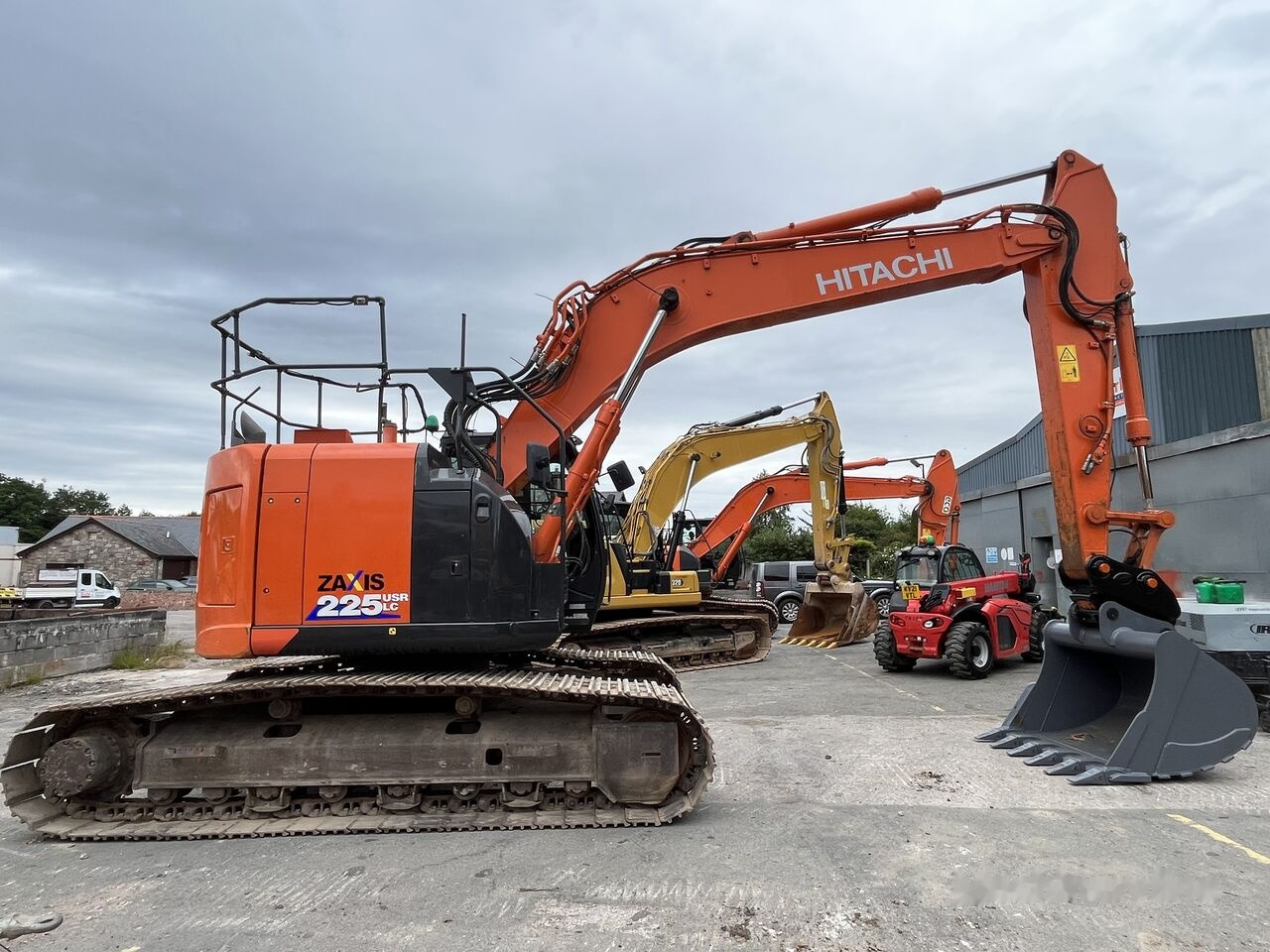 Hitachi ZX225 - Bager goseničar: slika 1 Hitachi ZX225 - Bager goseničar: slika 1