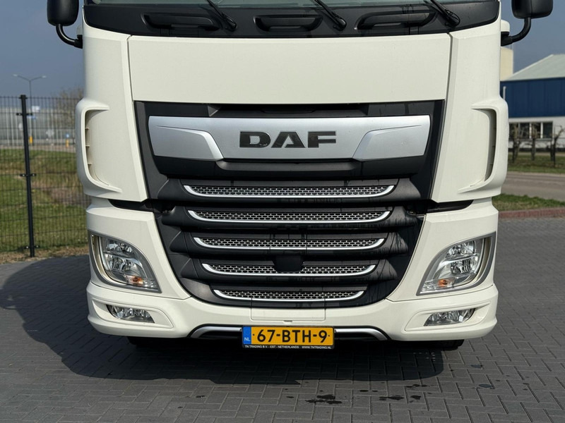DAF XF 450 STAND KLIMA, FULL SPOILER, 2X BED, NL TRUCK. - Vlačilec: slika 4 DAF XF 450 STAND KLIMA, FULL SPOILER, 2X BED, NL TRUCK. - Vlačilec: slika 4