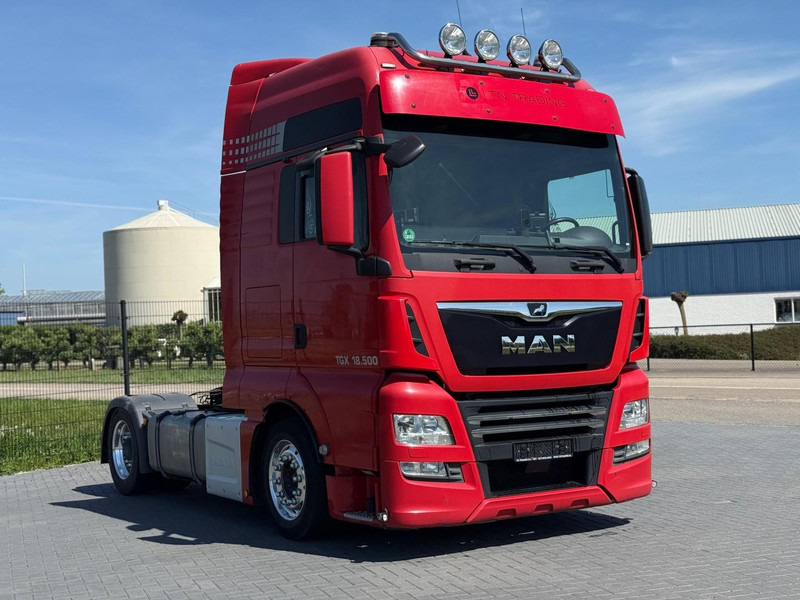 MAN 18.500 FULL AIR, ALCOA, TV, INVERTER, MICROWAVE, TOP. - Vlačilec: slika 1 MAN 18.500 FULL AIR, ALCOA, TV, INVERTER, MICROWAVE, TOP. - Vlačilec: slika 1