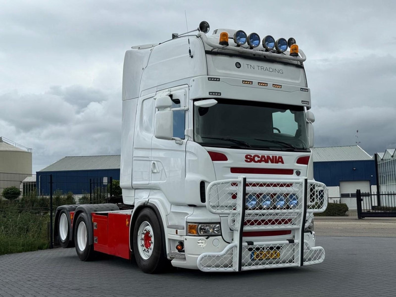 Scania R 560 SHOW TRUCK, RETARDER, LEATHER, I-PARK, TOP. - Vlačilec: slika 1 Scania R 560 SHOW TRUCK, RETARDER, LEATHER, I-PARK, TOP. - Vlačilec: slika 1