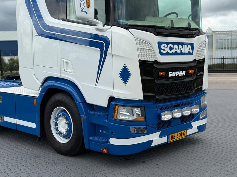 Scania R450 SHOW TRUCK, INTERIOR, STEERING, RETARDER, 570.000 KM. - Vlačilec: slika 5 Scania R450 SHOW TRUCK, INTERIOR, STEERING, RETARDER, 570.000 KM. - Vlačilec: slika 5