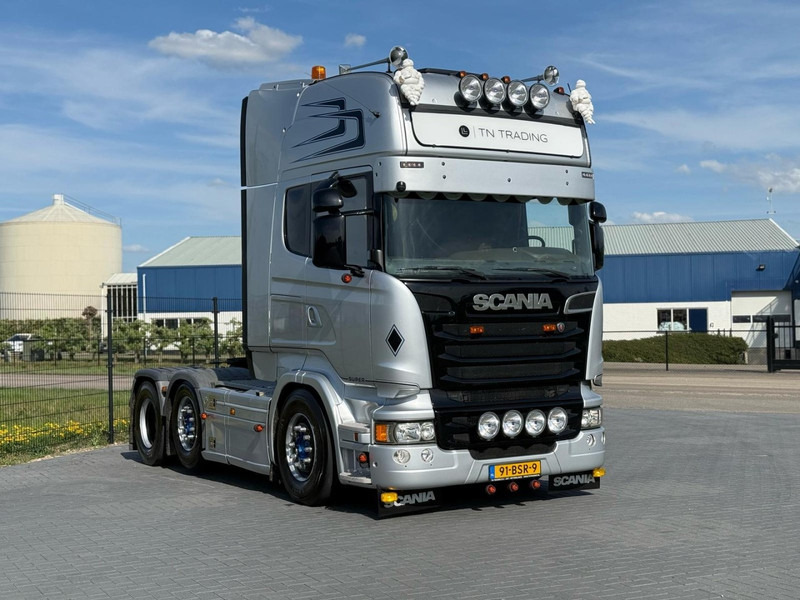 Scania R520 V8 FULL AIR, STEERING PUSHER, SHOW TRUCK, TOP - Vlačilec: slika 1 Scania R520 V8 FULL AIR, STEERING PUSHER, SHOW TRUCK, TOP - Vlačilec: slika 1