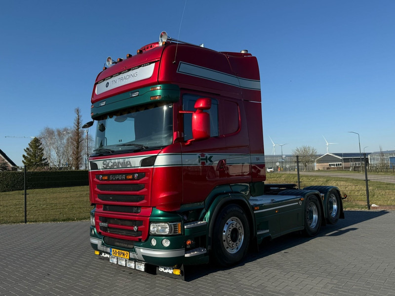 Scania R560 SHOW TRUCK, INTERIOR, FULL AIR, LIKE NEW. - Vlačilec: slika 3 Scania R560 SHOW TRUCK, INTERIOR, FULL AIR, LIKE NEW. - Vlačilec: slika 3