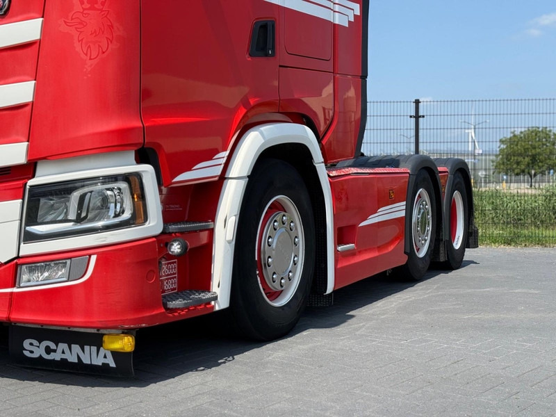 Scania S500 VOLLUCHT, GESTUURD, SHOWTRUCK, LEER. - Vlačilec: slika 4 Scania S500 VOLLUCHT, GESTUURD, SHOWTRUCK, LEER. - Vlačilec: slika 4