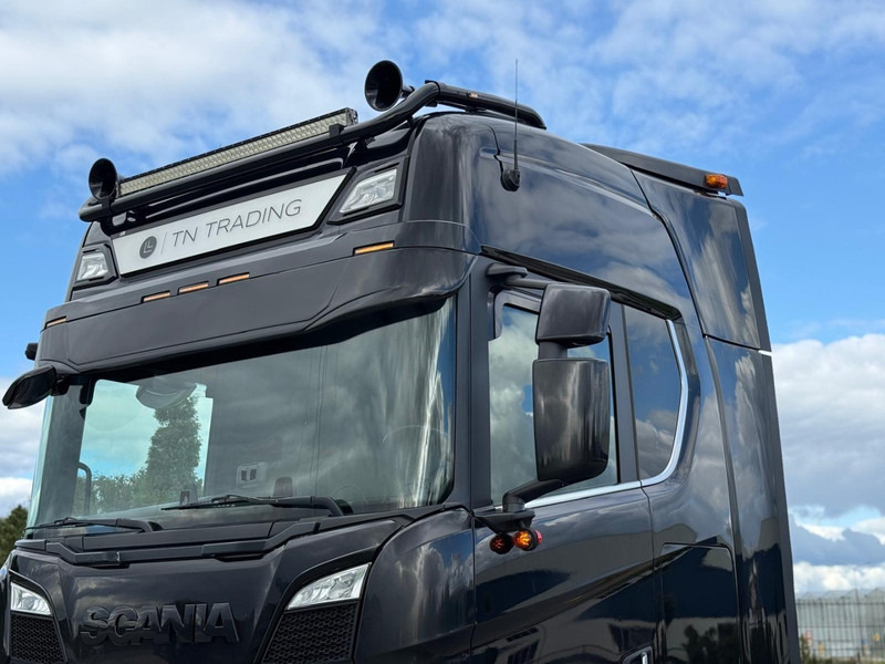 Scania S520 V8 NGS EURO 6D, VOLLUCHT, RETARDER, 6 PUNTS LUCHTVERING, LEER, ALCOA. - Vlačilec: slika 5 Scania S520 V8 NGS EURO 6D, VOLLUCHT, RETARDER, 6 PUNTS LUCHTVERING, LEER, ALCOA. - Vlačilec: slika 5