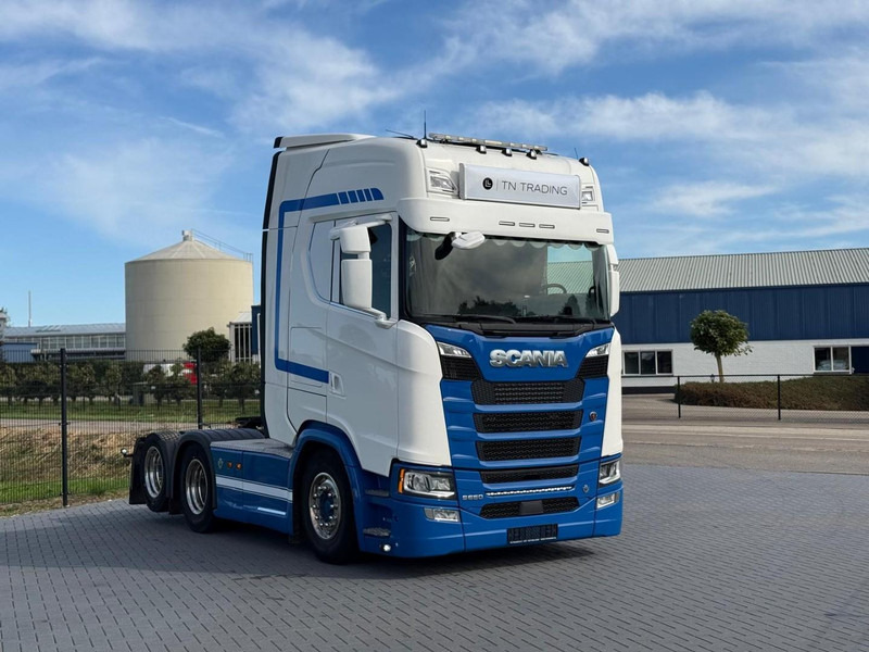 Scania S650 V8 NGS 2.95WB, PTO VOORBEREIDING, VOLLUCHT, KING OF THE ROAD, RETARDER, LEER. - Vlačilec: slika 4 Scania S650 V8 NGS 2.95WB, PTO VOORBEREIDING, VOLLUCHT, KING OF THE ROAD, RETARDER, LEER. - Vlačilec: slika 4