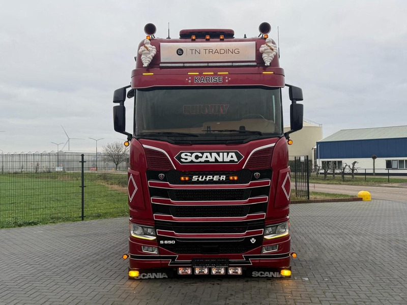 Scania S650 V8 NGS SHOW TRUCK, INTERIOR, FULL AIR, ALCOA, PTO, FULL! - Vlačilec: slika 2 Scania S650 V8 NGS SHOW TRUCK, INTERIOR, FULL AIR, ALCOA, PTO, FULL! - Vlačilec: slika 2