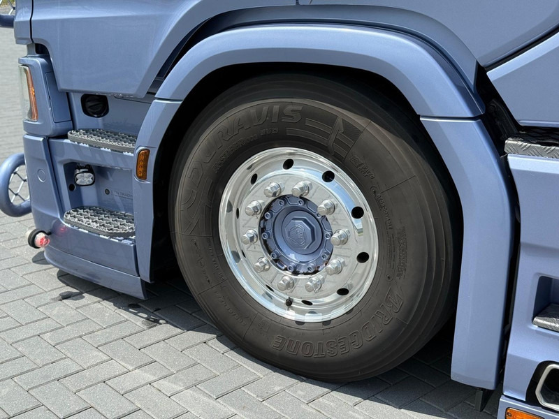 Vlačilec Scania S650 V8 NGS SHOWTRUCK, GESTUURD, VOLLUCHT, TOPSTAAT, ALCOA'S.: slika 10