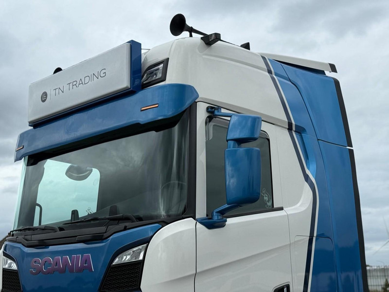 Scania S660 BOOGIE, VOLLUCHT, RETARDER, LEER. - Vlačilec: slika 4 Scania S660 BOOGIE, VOLLUCHT, RETARDER, LEER. - Vlačilec: slika 4