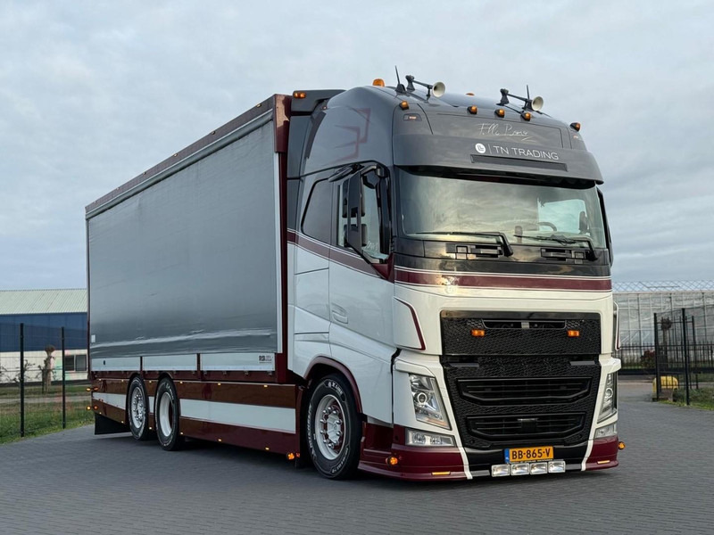 Volvo FH 13.500XL SHOW TRUCK, SPECIAL INTERIOR, TOP STAAT, VOLLUCHT, LAGE KM. - Tovornjak zabojnik: slika 1 Volvo FH 13.500XL SHOW TRUCK, SPECIAL INTERIOR, TOP STAAT, VOLLUCHT, LAGE KM. - Tovornjak zabojnik: slika 1